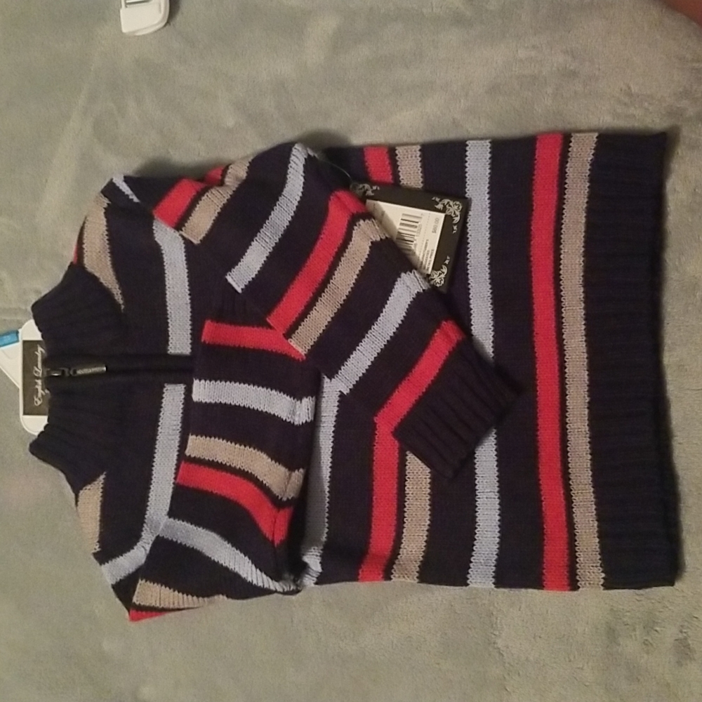 Sweater - Picture 2 of 2